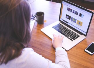 What You Should Know About Gigabit Internet Solutions student, woman, startup